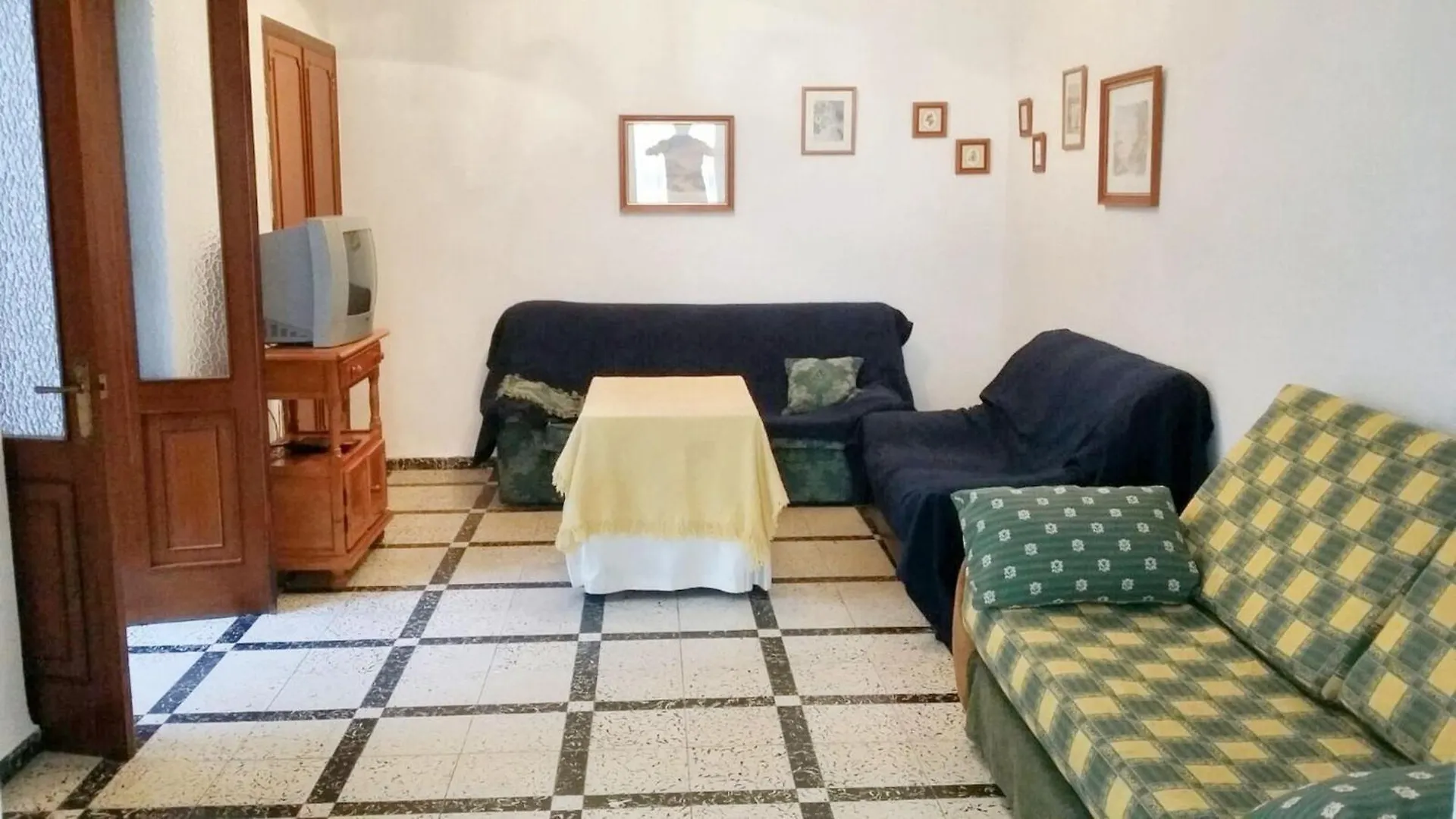 Spacious Apartment In The Heart Of Cadiz 130 M² City View