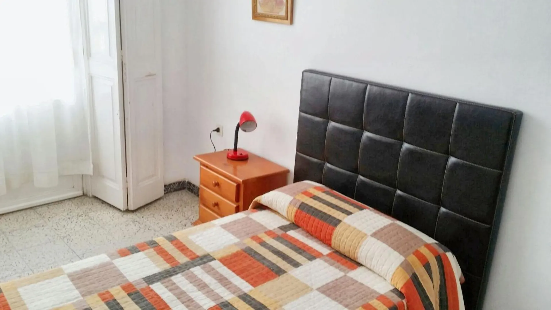 Spacious Apartment In The Heart Of Cadiz 130 M² City View