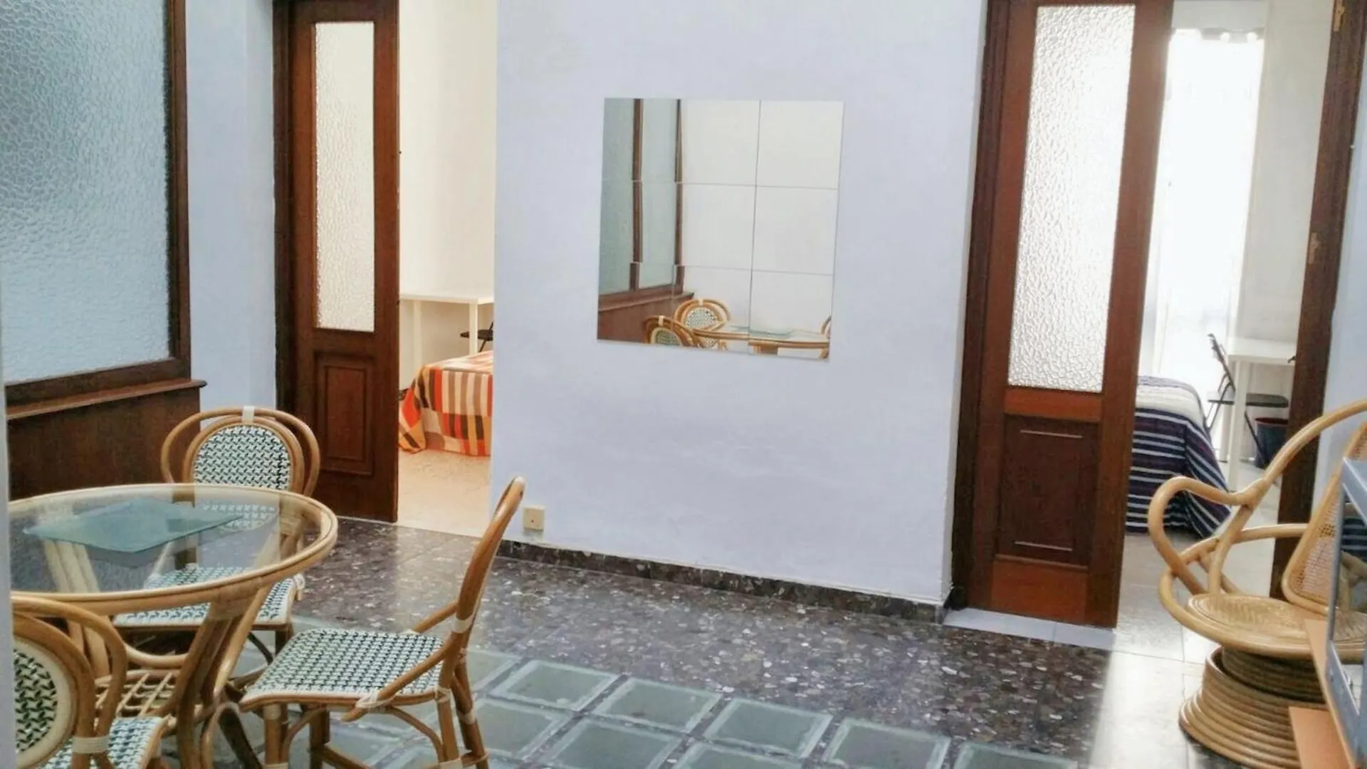 Spacious Apartment In The Heart Of Cadiz 130 M² City View